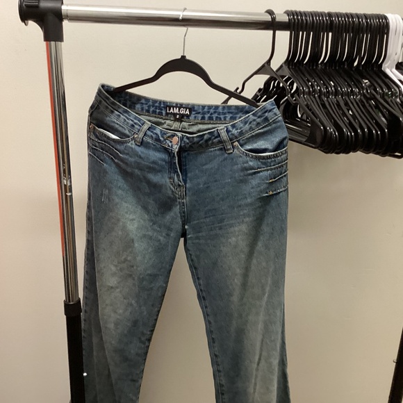 I AM GIA Baggy Distressed Jeans Size 4 Y2K Style 90s Slight Ripped Bottom - Picture 1 of 5